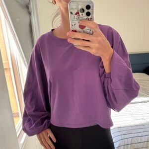 ZARA Purple Cropped Sweatshirt – Balloon Sleeves